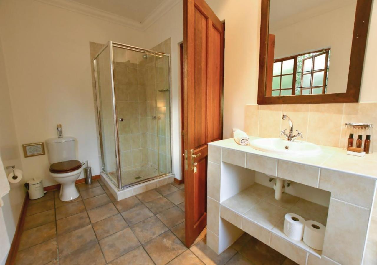 The Clarens Place Luaran gambar